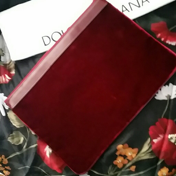 Dolce & Gabbana Velvet Clutch - Picture 2 of 3